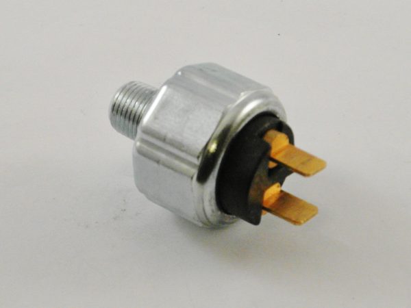Remlichtschakelaar hydr. / Brake light switch hydraulic